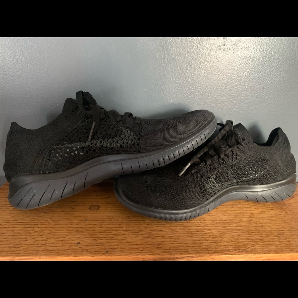 NIKE fly knit free RN
